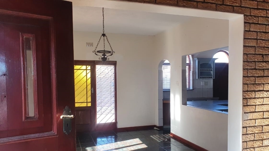 5 Bedroom Property for Sale in Parkersdorp Western Cape